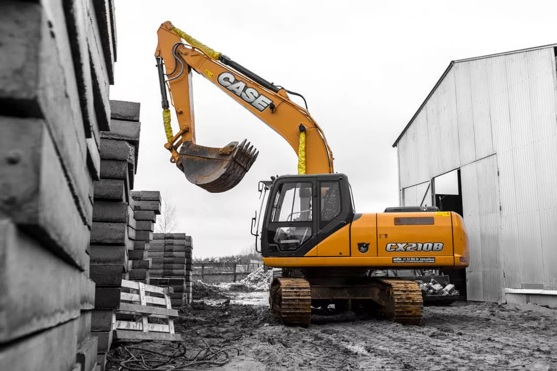 CASE CX210