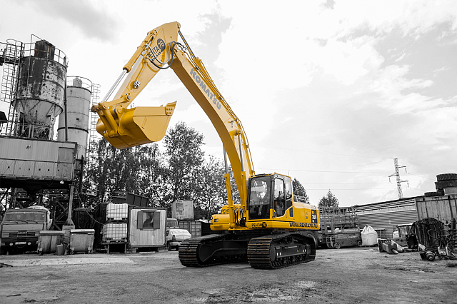 Komatsu PC300LC